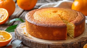 Bolo de laranja (Imagem: hghghghggghh | Shutterstock)