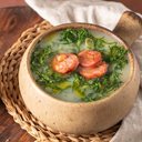 Caldo verde tradicional (Imagem: AnaMarques | Shutterstock)