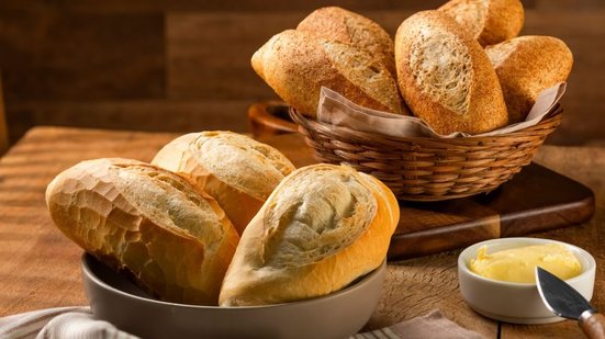 O pão francês pode fazer parte de uma alimentação que visa o emagrecimento (Imagem: Fabiano musial | Shutterstock)