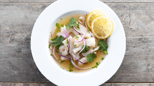 Ceviche (Imagem: etorres | Shutterstock)