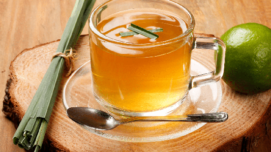 Chá de capim-santo com limão (Imagem: Adao | Shutterstock)