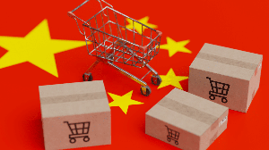 Mudança nas regras de tributação para compras internacionais de baixo valor reacente dúvidas entre consumidores e empresas (Imagem: MeshCube | Shutterstock)