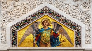 A oração dos 21 dias do Arcanjo Miguel é um dos métodos mais poderosos de purificação energética  (Imagem: Only Fabrizio | Shutterstock)