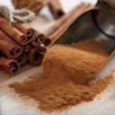 Conhecida por sua energia quente, ativa e expansiva, a canela é usada há séculos em rituais (Imagem: rawf8 | Shutterstock)