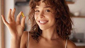 Níveis de vitamina B12 regulares evitam problemas no metabolismo e no sistema nervoso (Imagem: puhhha | Shutterstock)