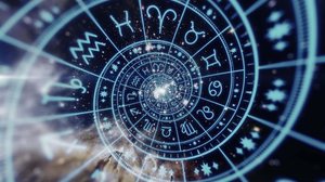 Da intensidade impulsiva ao romantismo discreto, cada signo expressa o amor de maneira única, revelando atitudes e emoções que refletem sua essência (Imagem: amgun | Shutterstock)