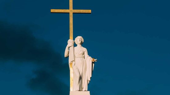 Santa Helena ficou conhecida como uma das primeiras cristãs de grande destaque no Império Romano (Imagem: George Trumpeter | Shutterstock)