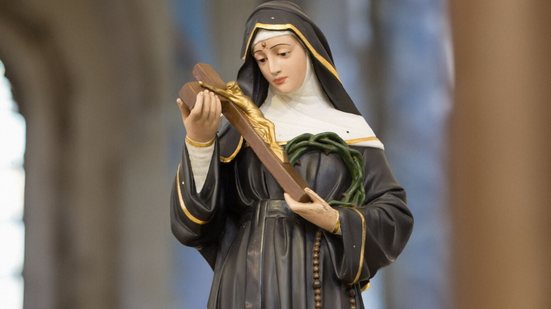 Santa Rita de Cássia é uma das figuras mais veneradas da Igreja Católica (Imagem: ANTHONY PAZ | Shutterstock)