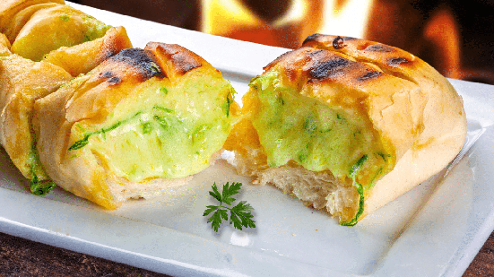 Pão de alho (Imagem: rocharibeiro | Shutterstock)