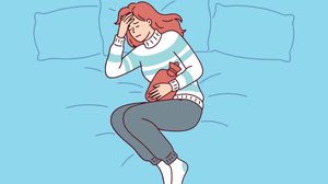 Dor intensa durante a menstruação pode ser um sinal importante de endometriose e merece investigação médica (Imagem: sunflower03star | Shutterstock)