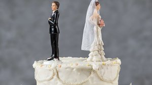 Divórcio unilateral permite que uma das partes formalize a dissolução do vínculo matrimonial (Imagem: Leon Rafael | Shutterstock)