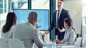 Agilidade deixa de ser método e se consolida como estratégia integrada a valor, governança e inteligência artificial  (Imagem: PeopleImages | Shutterstock)