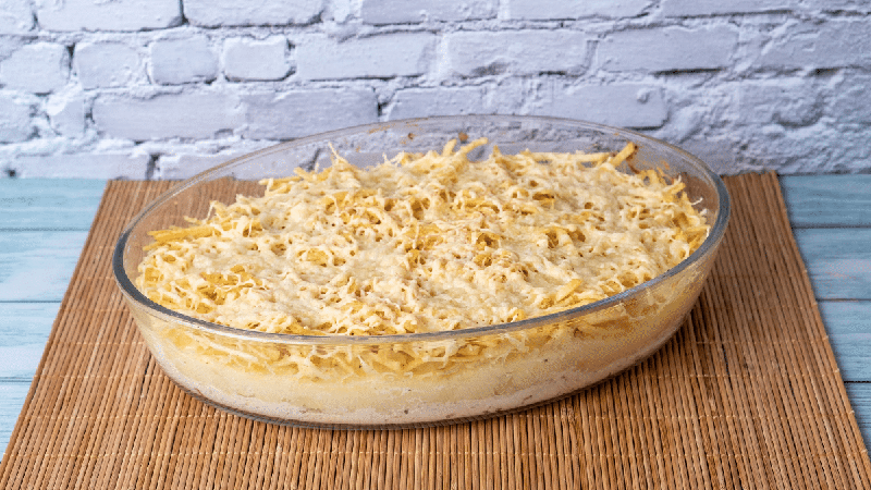 Este fricassê de frango fica supercremoso e é fácil de fazer para o almoço de domingo