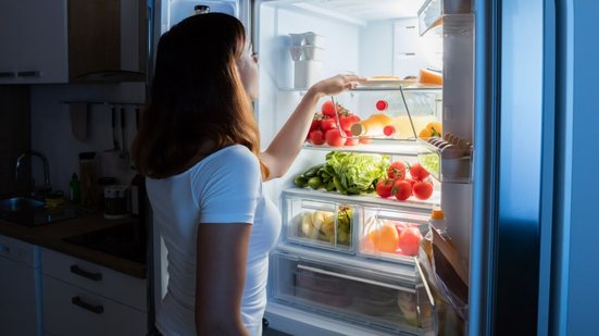 A fome noturna reflete como o dia foi conduzido (Imagem: Andrey_Popov | Shutterstock)