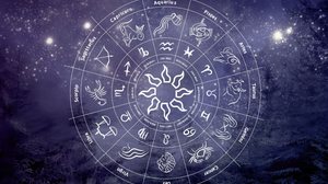 Emoções intensas, disputas de poder e conflitos entre desejos pessoais e exigências externas tenderão a ganhar destaque neste domingo (Imagem: New Africa | Shutterstock)