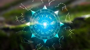 O horóscopo revela que a segunda-feira trará transformações importantes em diferentes áreas da vida (Imagem: Cinemanikor | Shutterstock)