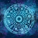 A terça-feira poderá intensificar emoções e impulsionar mudanças (Imagem: E.Va | Shutterstock)