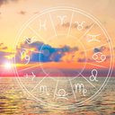 O sábado trará oportunidades de crescimento e aprendizado (Imagem: New Africa | Shutterstock)