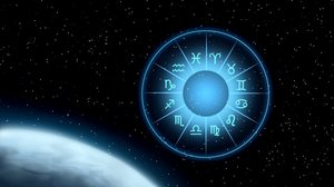 O equilíbrio entre razão e sensibilidade fará todo a diferença neste sábado (Imagem: ImageSymphony | Shutterstock)