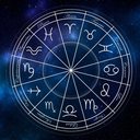 O dia pedirá mais equilíbrio emocional, calma nas decisões e consciência para lidar com situações (Imagem: New Africa | Shutterstock)