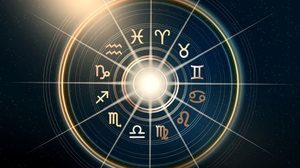 A sexta-feira pedirá que os nativos se recolham, reflitam e tenham cuidado com as atitudes (Imagem: ImageSymphony | Shutterstock)