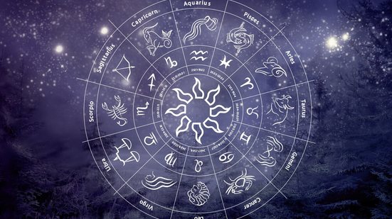 Enquanto alguns nativos sentirão a necessidade de se recolher e refletir, outros poderão encontrar o equilíbrio no trabalho e nas relações (Imagem: New Africa | Shutterstock)