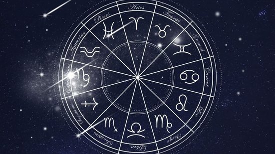 Os astros indicam que os nativos estarão mais empolgados durante esse dia (Imagem: New África | Shutterstock)