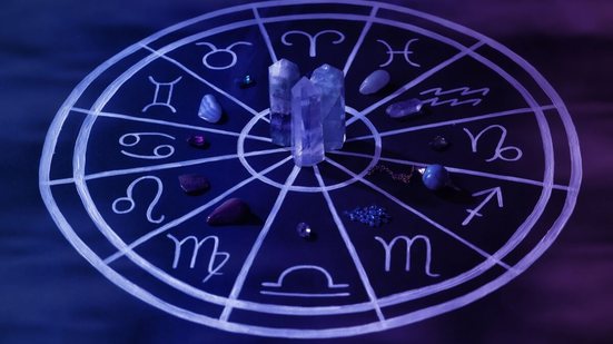 A semana será favorável para os estudos, negociações e organização (Imagem: New Africa | Shutterstock)