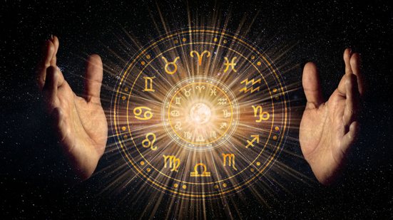 Nesta semana, haverá oportunidades para equilibrar as relações (Imagem: Thanumporn Thongko | Shutterstock)