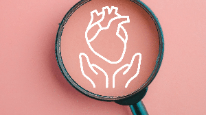 Conhecer os principais sintomas de um infarto pode salvar vidas (Imagem: Toey Andante | Shutterstock)
