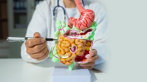 Entender a diferença entre intestino irritável e intestino permeável é essencial para evitar tratamentos inadequados (Imagem: THICHA SATAPITANON | Shutterstock)