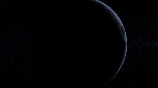 A Lua Nova marca o início de um novo ciclo lunar e fica praticamente invisível no céu noturno (Imagem: SN VFX | Shutterstock)