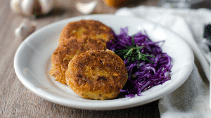Hambúrguer de grão-de-bico com aveia (Imagem: teleginatania | Shutterstock)