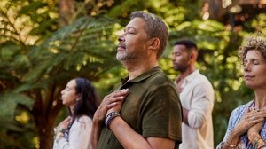 A medicina integrativa complementa os tratamentos convencionais e contribui para melhorar a qualidade de vida (Imagem: Rido | Shutterstock)