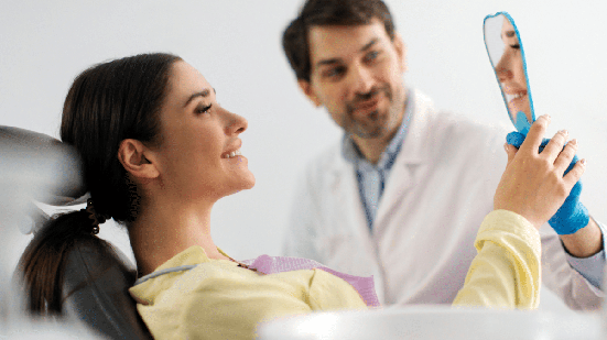 Consultas regulares ajudam a prevenir problemas e tornam os tratamentos mais simples (Imagem: fast-stock | Shutterstock)