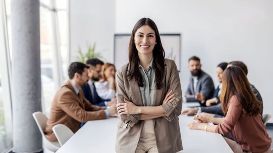 O neuro-storytelling ajuda a engajar a equipe e transformar as metas (Imagem: Dusan Petkovic | Shutterstock)