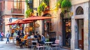 Barcelona tem uma grande variedade de bares e restaurantes (Imagem: ColorMaker | Shutterstock)
