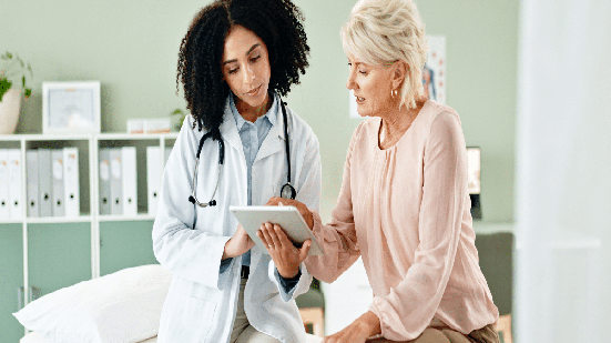 Cuidar da saúde é garantir mais qualidade de vida e bem-estar (Imagem: PeopleImages | Shutterstock)