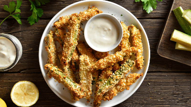 Palitos de abobrinha na air fryer: aprenda essa receita prática e crocante para o aperitivo de sábado