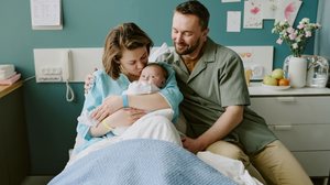 A escolha entre parto normal e cesárea depende de uma avaliação individualizada (Imagem: AnnaStills | Shutterstock)