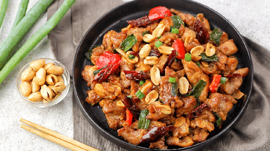 Frango Xadrez proteico (Imagem: Nunung Noor Aisyah | Shutterstock)