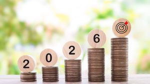 O planejamento financeiro é essencial para evitar dores de cabeça com o dinheiro em 2026 (Imagem: maybeiii | Shutterstock)