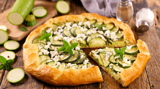 Torta de abobrinha com queijo feta (Imagem: margouillat photo | Shutterstock)
