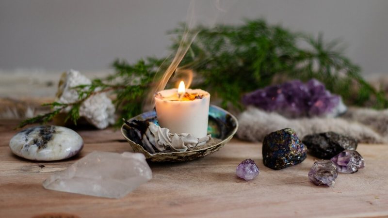 Tradições de Virada de Ano: Rituais Populares para Cultivar Prosperidade em 2024