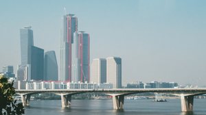 A diversidade de atrações em Seul permite montar roteiros variados mesmo em viagens curtas (Imagem: Wirestock Creators | Shutterstock)