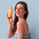 Herança genética faz com que algumas pessoas sejam mais sensíveis aos raios ultravioleta do que outras (Imagem: Pixel-Shot | Shutterstock)