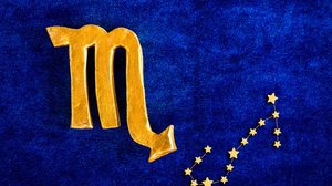 Em novembro, o signo de Escorpião terá mais consciência sobre os seus desejos e caminhos (Imagem: Alena A | Shutterstock)