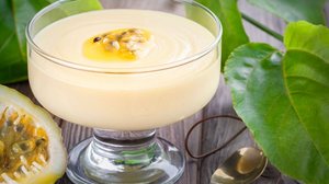 Musse de maracujá com iogurte natural e mel (Imagem: 18042011 | Shutterstock)