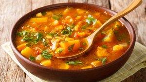 Sopa de batata-doce com gengibre (Imagem: AS Foodstudio | Shutterstock)