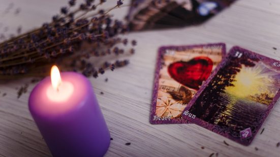 Será um dia propício para avaliar atitudes, reorganizar sentimentos e iniciar a semana com mais consciência (Imagem: Elena Seiryk | Shutterstock)